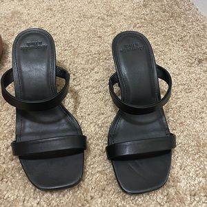 Abercrombie double strap heeled sandals